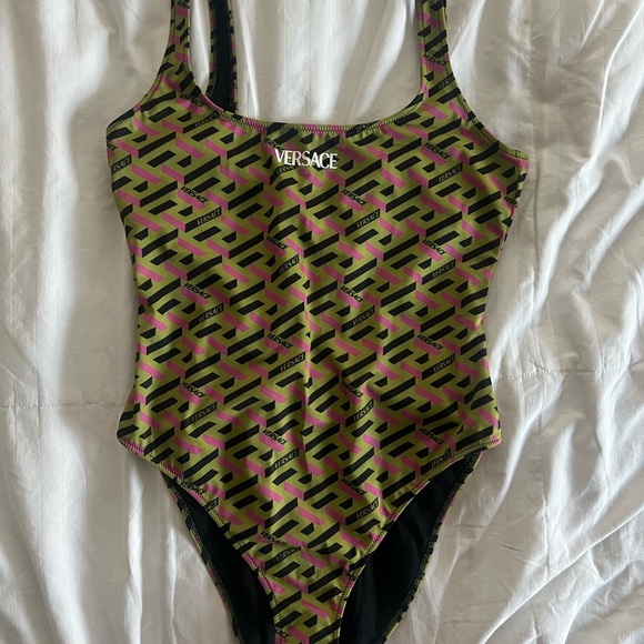 NWT VERSACE Neon Logo One-Piece Swimsuit Geometric Print Size 3 (M/L) AUTHENTIC - Picture 7 of 7
